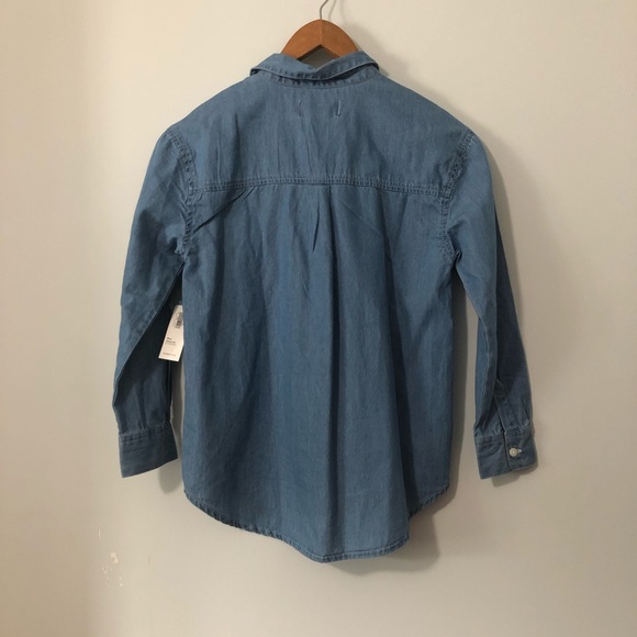 Old Navy Denim Boyfriend Shirt - Picture 2 of 5